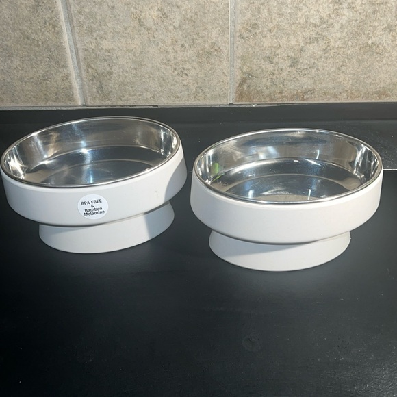 Boots & Barkley Other - Boots and Barkley pet food/water dishes. Elevated cat and dog bowl
2/$20
